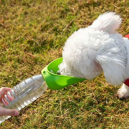 🔥 50% KORTING | ✨ Vouwbare Siliconen Drinkfles voor Honden 🐶